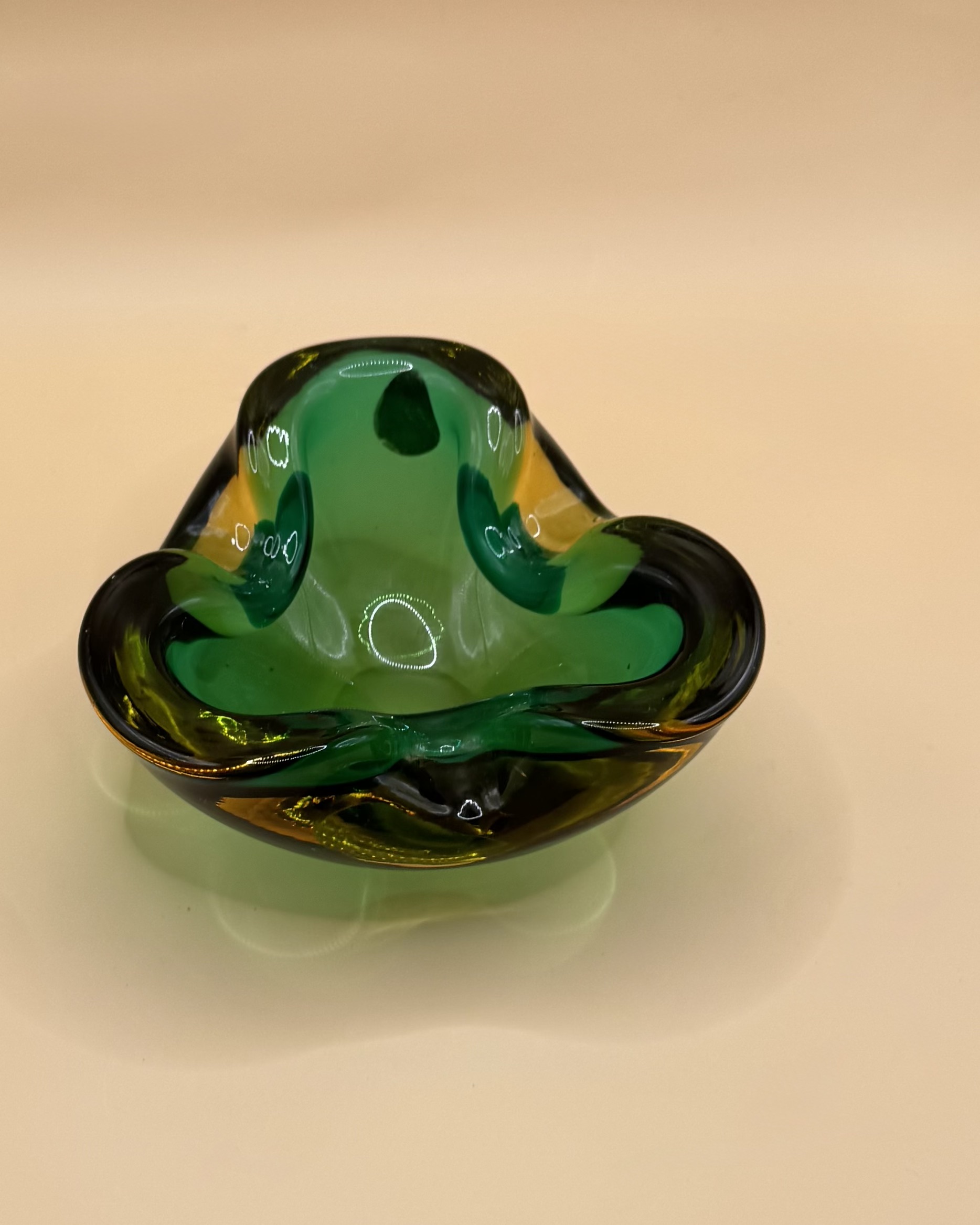 Cendrier en verre de Murano 